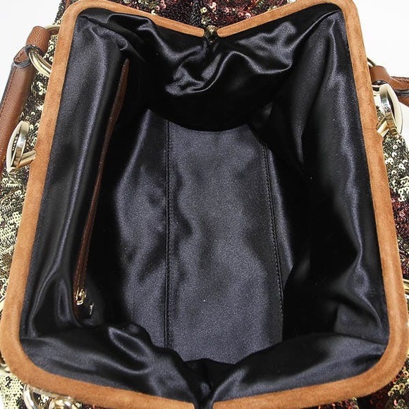 ✅❤️Rare✅Iconic MARC JACOBS
Bronze Sequined New York Rocker Stam Bag✅❤️ - Picture 13 of 15